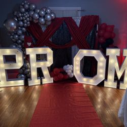 Prom Or Grad Focal Point