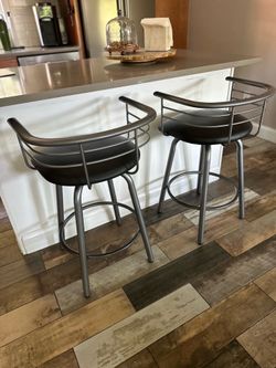 Kitchen stools