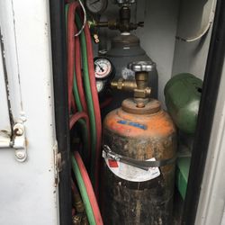 Cutting Torch Tanks and Hose, 