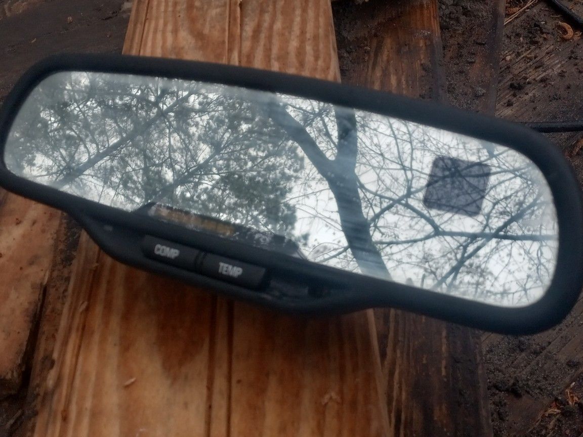 GM '03-'06 Chevy Silverado GMC Sierra Rearview Mirror(used)