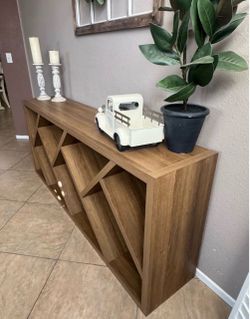 Book shelf / tv console