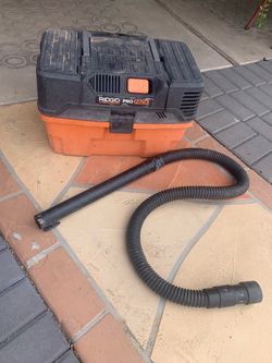 Ridgid WD4522 - 4.5 Gallon Wet & Dry Handheld Vacuum