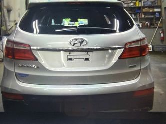 PARTS FOR Hyundai SANTA Fe 3.3L Bumper Doors 