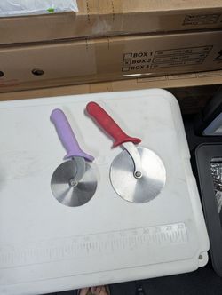 Commercial Pizza Cutting Wheels