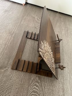Adjustable Wooden Laptop Stand / Bed Table