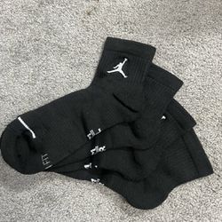 New Nike Air Jordan Everyday Max DriFit Crew Socks 
