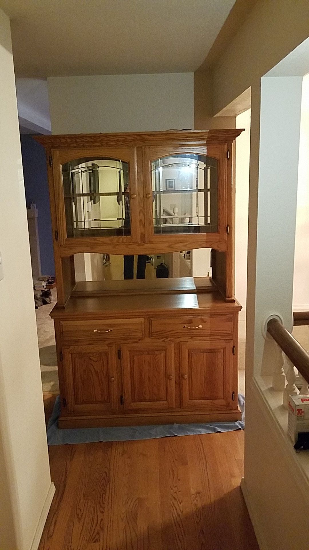 COMPLETE SOLID OAK DINING ROOM SET for Sale in Seattle, WA OfferUp