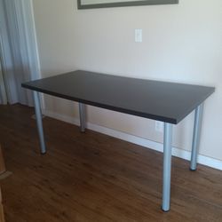 Large Desk