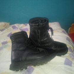 Men's Thorogood Brand Black Boots ... Size 10
