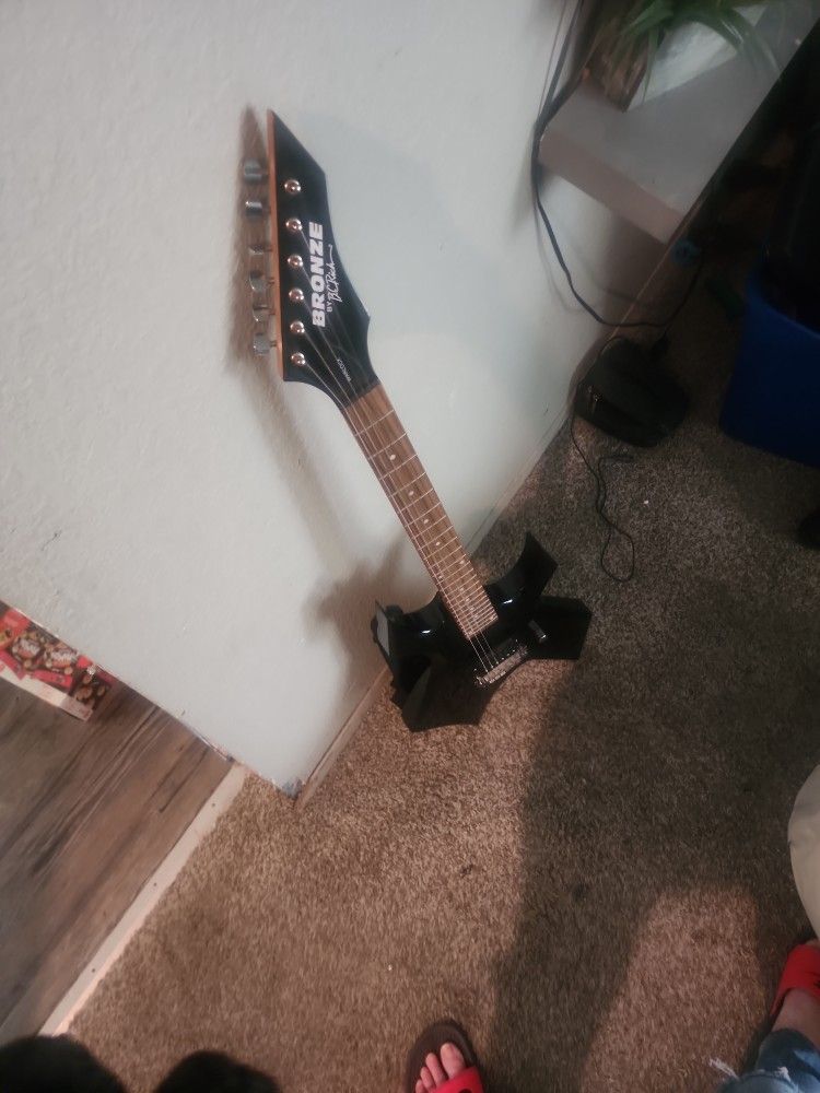 BC Rich Bronze Series guitar