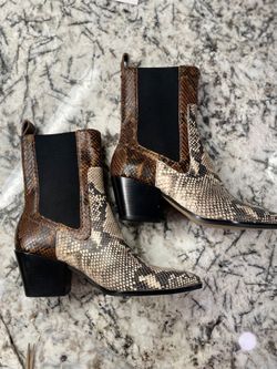Womens Dolce Vita Snake-print Boots; Size 8