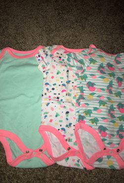 set of 3 onesies