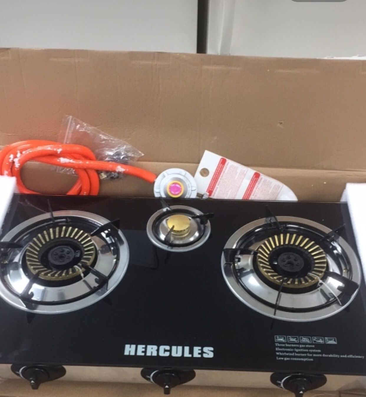 HERCULES 30” Three Burners Gas Stove w/Glass Top BRAND NEW