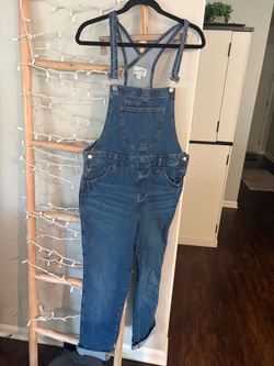 Universal Thread Women's Denim Bib Overalls