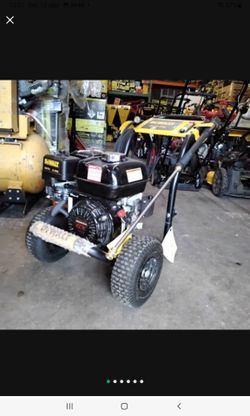 DEWALT GAS PRESSURE WASHER 3600 PSI