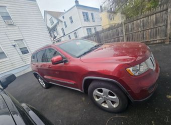 2012 Jeep Grand Cherokee Laredo 4x4 - Clean & Reliable Daily Driver
