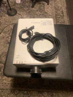 Panasonic PT-DZ570U DLP Projector – Tested & Working – No Remote + HDMI Cable 25ft