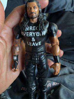 WWE Mattel Roman Reigns “Wreck Everyone & Leave” Basic Action Figure 2017 Wrestling Toy