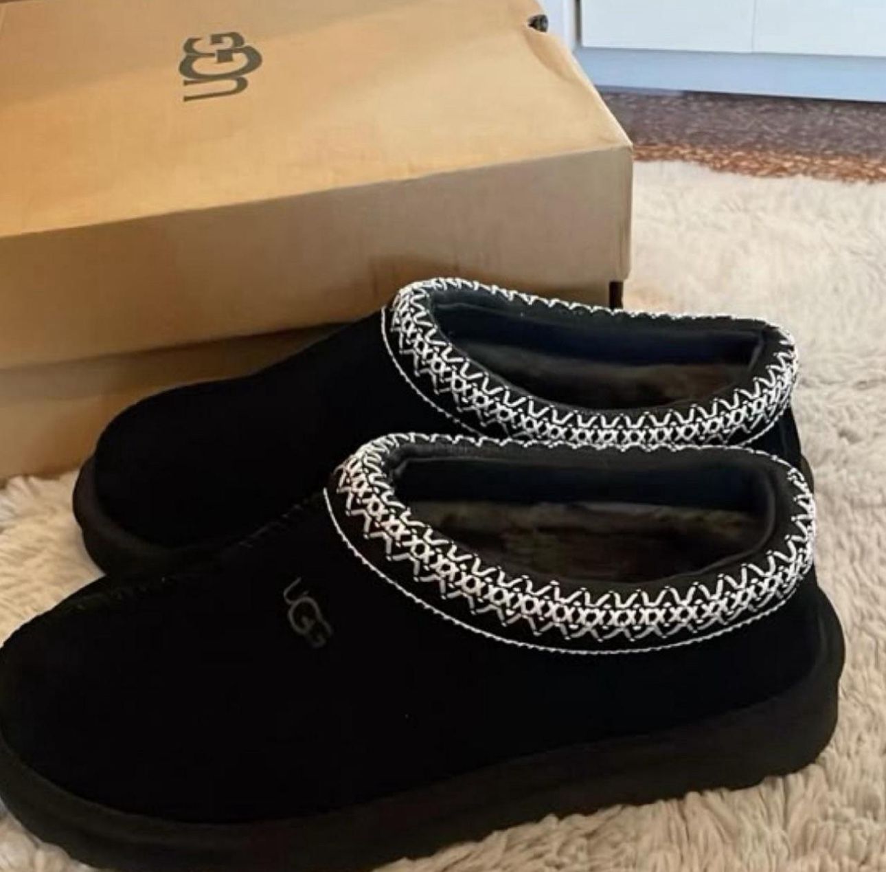 Black Ugg Tasman Slippers