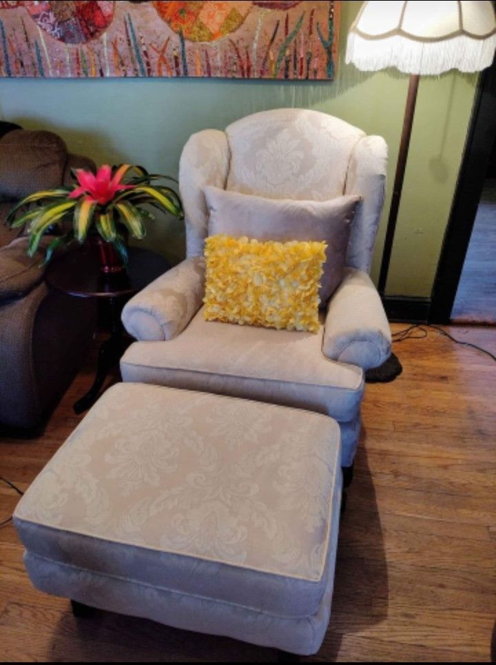 Gorgeous White Vintage Wingback Chair And Ottoman With Free Slip Cover