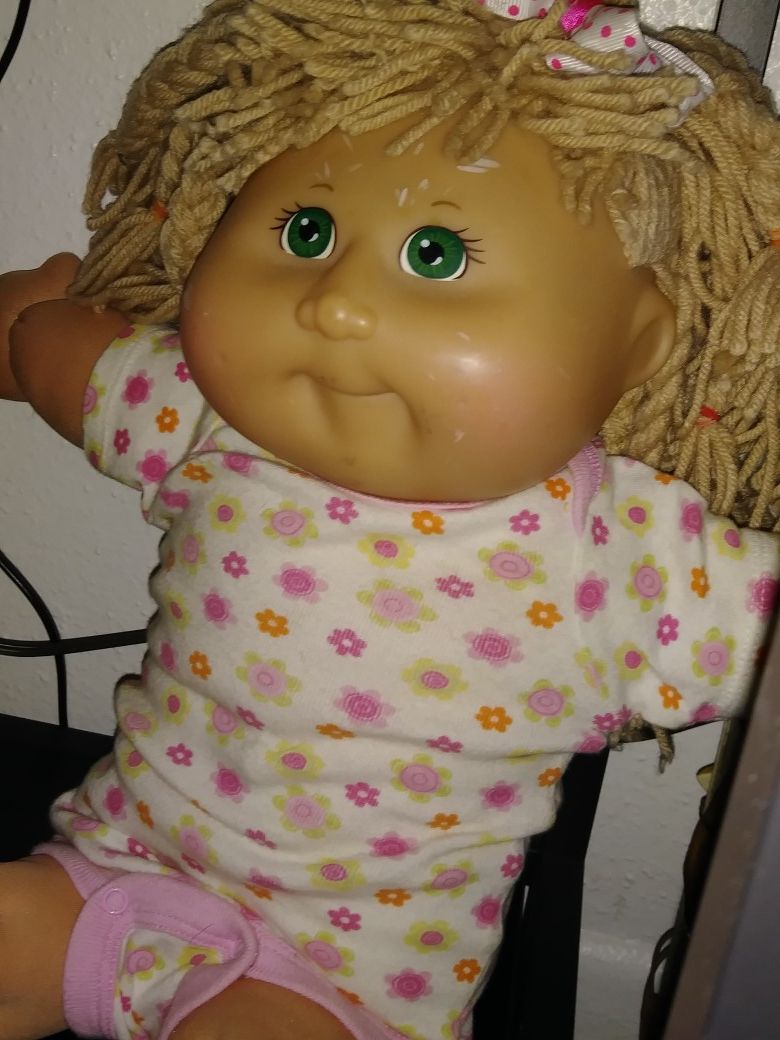 Cabbage patch dolls.