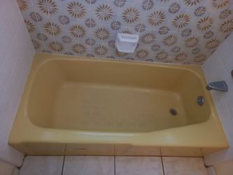 Bath Tub Re.Glaze