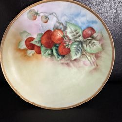 Antique Haviland Limoges France Porcelain Hand Painted Strawberry Patch Decorative Plate 1(contact info removed) yr