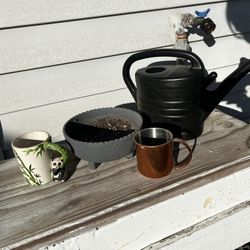 Flower Pots & Watering Can