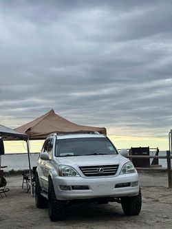 Lexus gx470 fenders