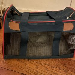 Small Dog Carrier 