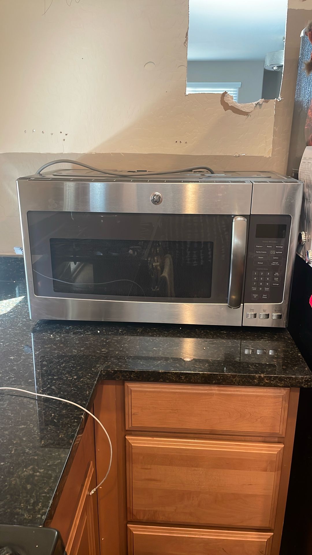 Microwave Over The Range