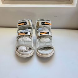 Used Women's Shoes - US Size 8