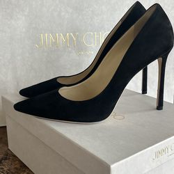 Jimmy Choo model#ROMY100SUE