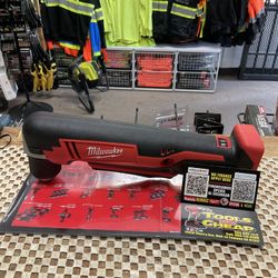 Milwaukee M18 18V Lithium-Ion Cordless 3/8 in. Right-Angle Drill (Tool-Only)