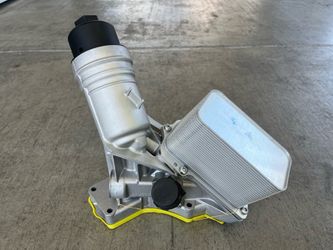 Aluminum Engine Oil Filter Housing Cooler Assembly For BMW