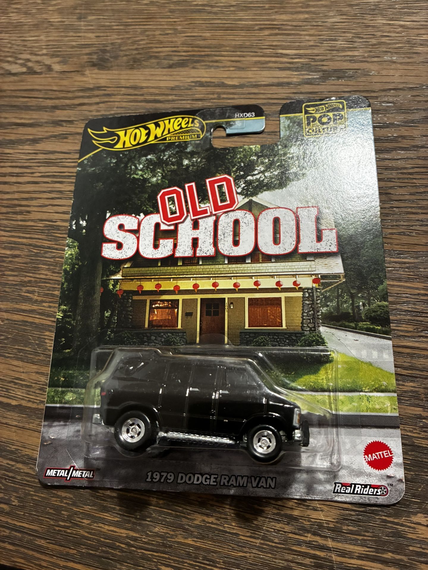 Hot Wheels Premium Pop Culture Old School 1979 Dodge Ram Van