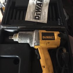 dewalt 1/2” impact wrench