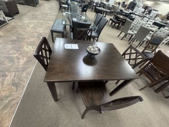 Furniture & Mattress Discounters