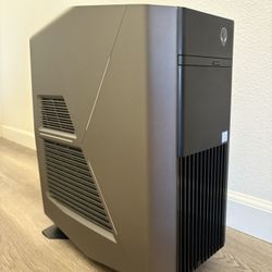 Alienware R7 Gaming PC (i7, RTX 2080)
