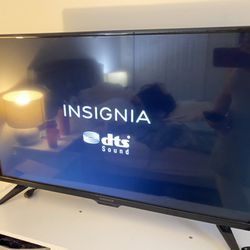 32" Insignia TV - LED - 720p - HDTV