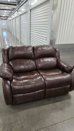 NICE BROWN RECLINABLE FAUX LEATHER LOVESEAT