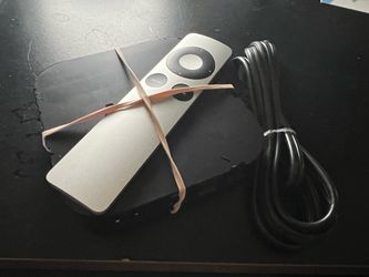 Apple TV Model A1378 with remote and power cable
