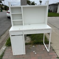 Free ( if you still see this post that’s mean it’s still available)