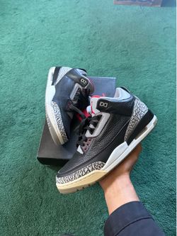 Jordan 3 “Black cement” (2018)
