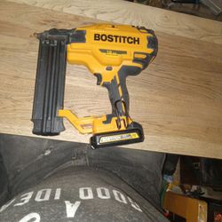 New Bostitch 20v  18 Guage Brushless  Finish Nailer