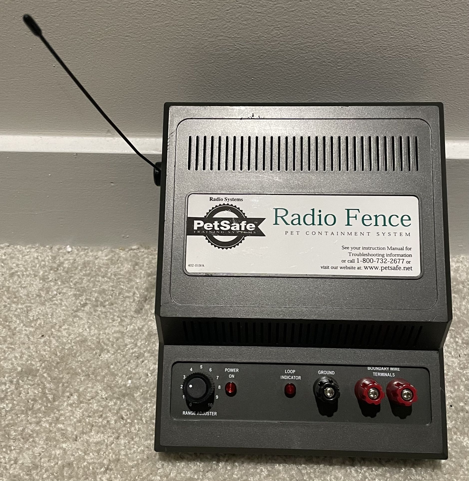 PetSafe Radio Fence Pet Containment System TC-100 - Unit only (no power cord)