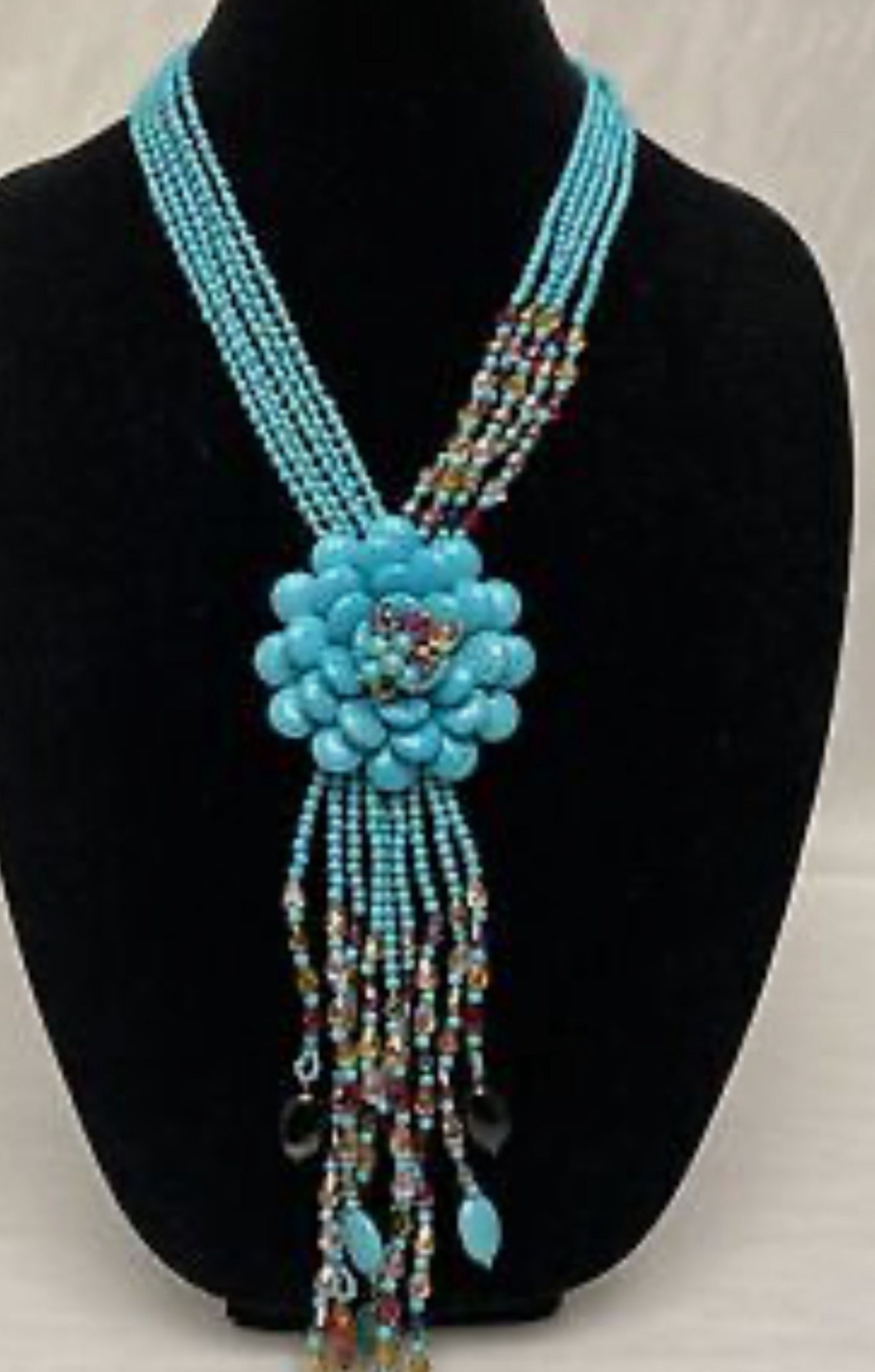 Joan Rivers collection Rare Blue Turquoise Necklace 20 Inches With 3 Inch Extender