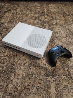 Xbox One S - 500GB