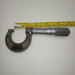 mitutoyo 1" outside micrometer no.103-135