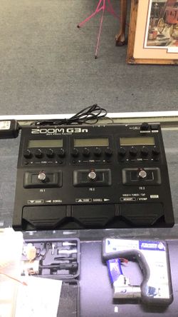 Zoom G3n  Multi Effects Processor With Ac Adapter Working perfectly